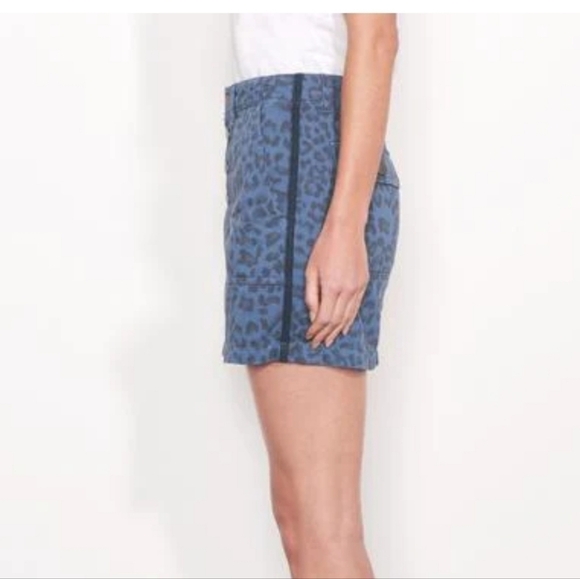 SUNDRY ANTHROPOLOGIE Size 28 Blue Leopard Cargo Button Fly Skirt NWT - Picture 3 of 10